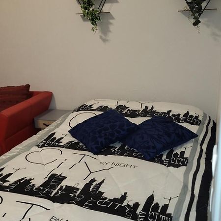 Appartement Jolie Vue Wifi Besançon Exterior foto